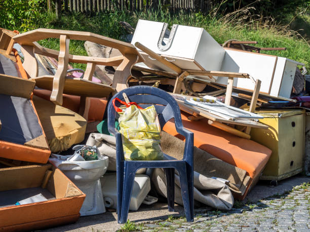 Best Retail Junk Removal  in Eveleth, MN