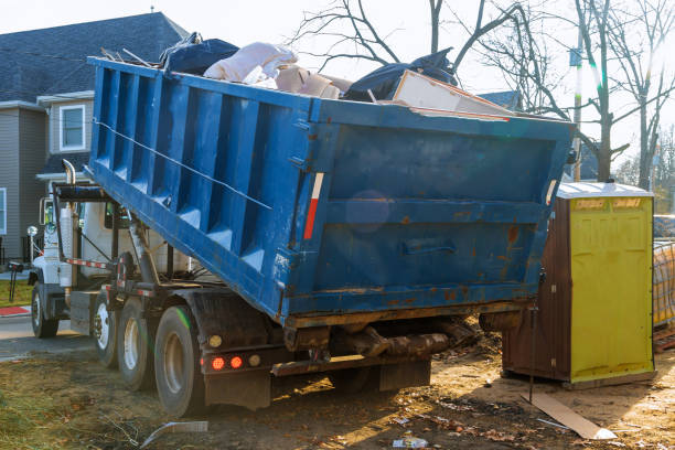 Best Garage Cleanout  in Eveleth, MN